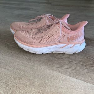 Hoka Women's Clifton 7 Running Shoes